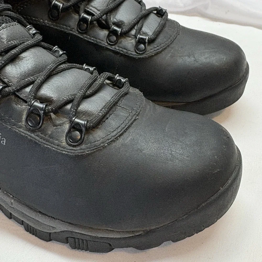 Columbia Newton Ridge Plus II Waterproof Hiking Boots Mens 10.5 Black‎ BM2590